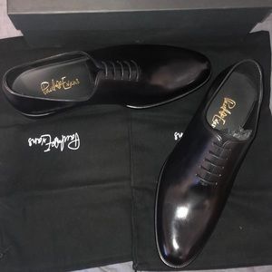 The Martin Wholecut Oxford Shoe (Black / Nero)